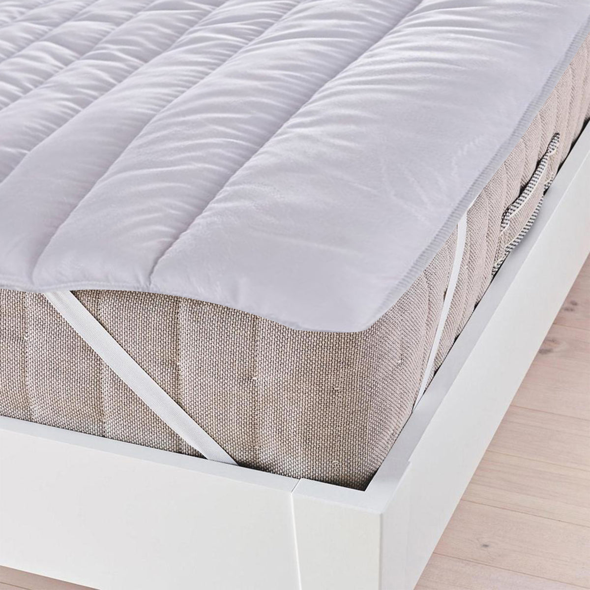 Snug Just Right Luxury King Size Mattress Topper